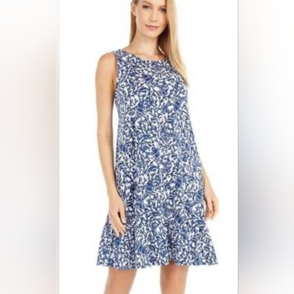 LILLY PULITZER Kristin Flounce Dress In Blue Oyster Bay - Picture 2 of 9